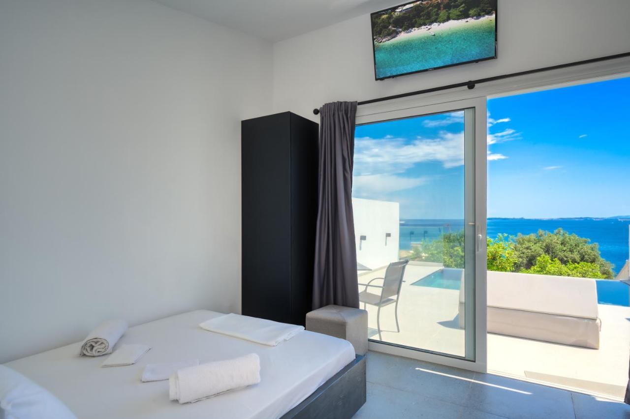 Akrogiali Apartments Barbati Bagian luar foto