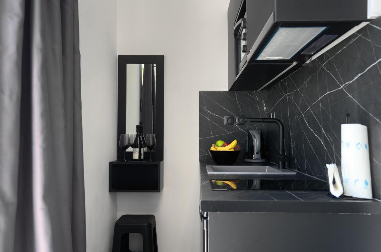 Akrogiali Apartments Barbati Bagian luar foto