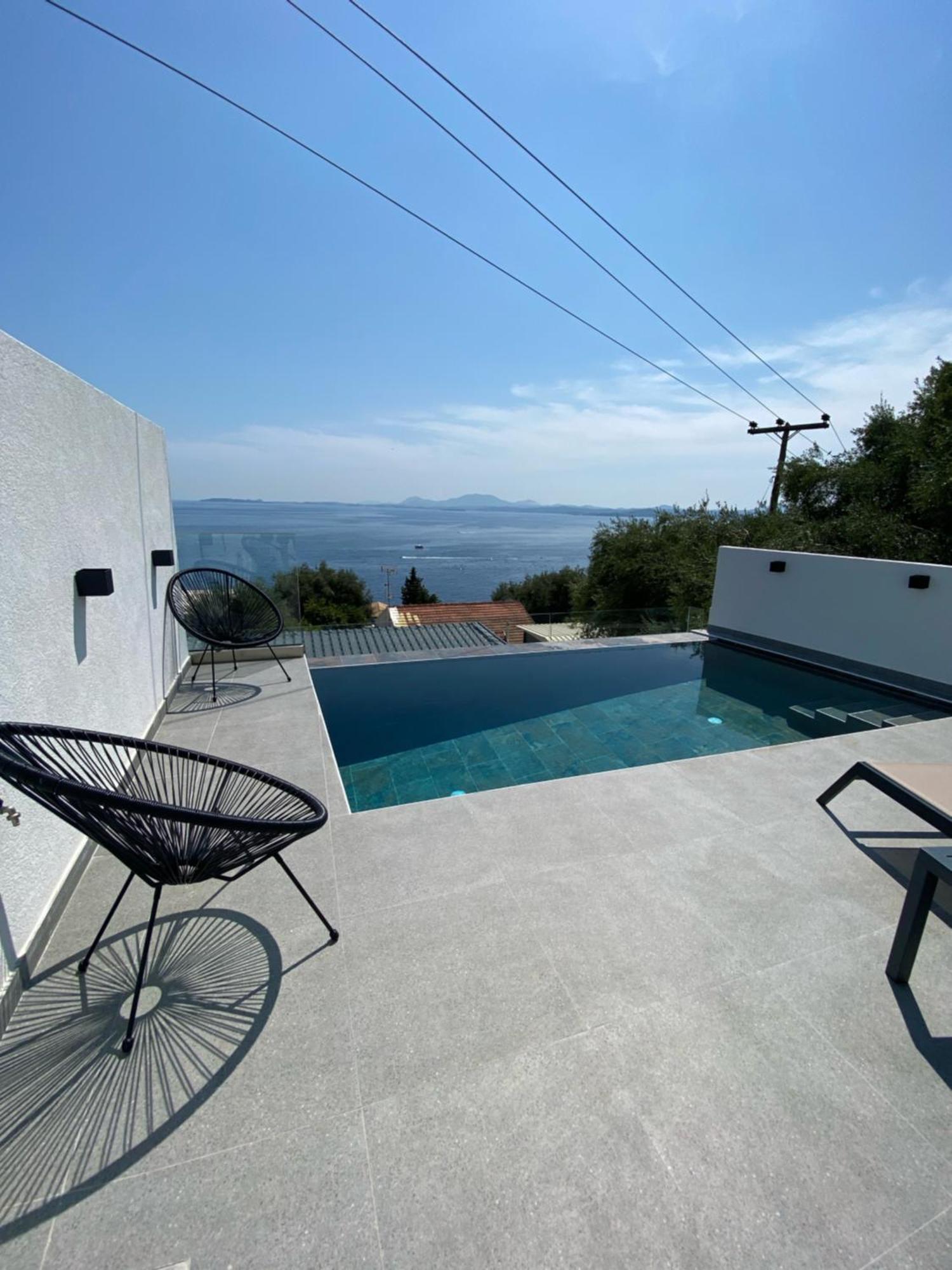 Akrogiali Apartments Barbati Bagian luar foto