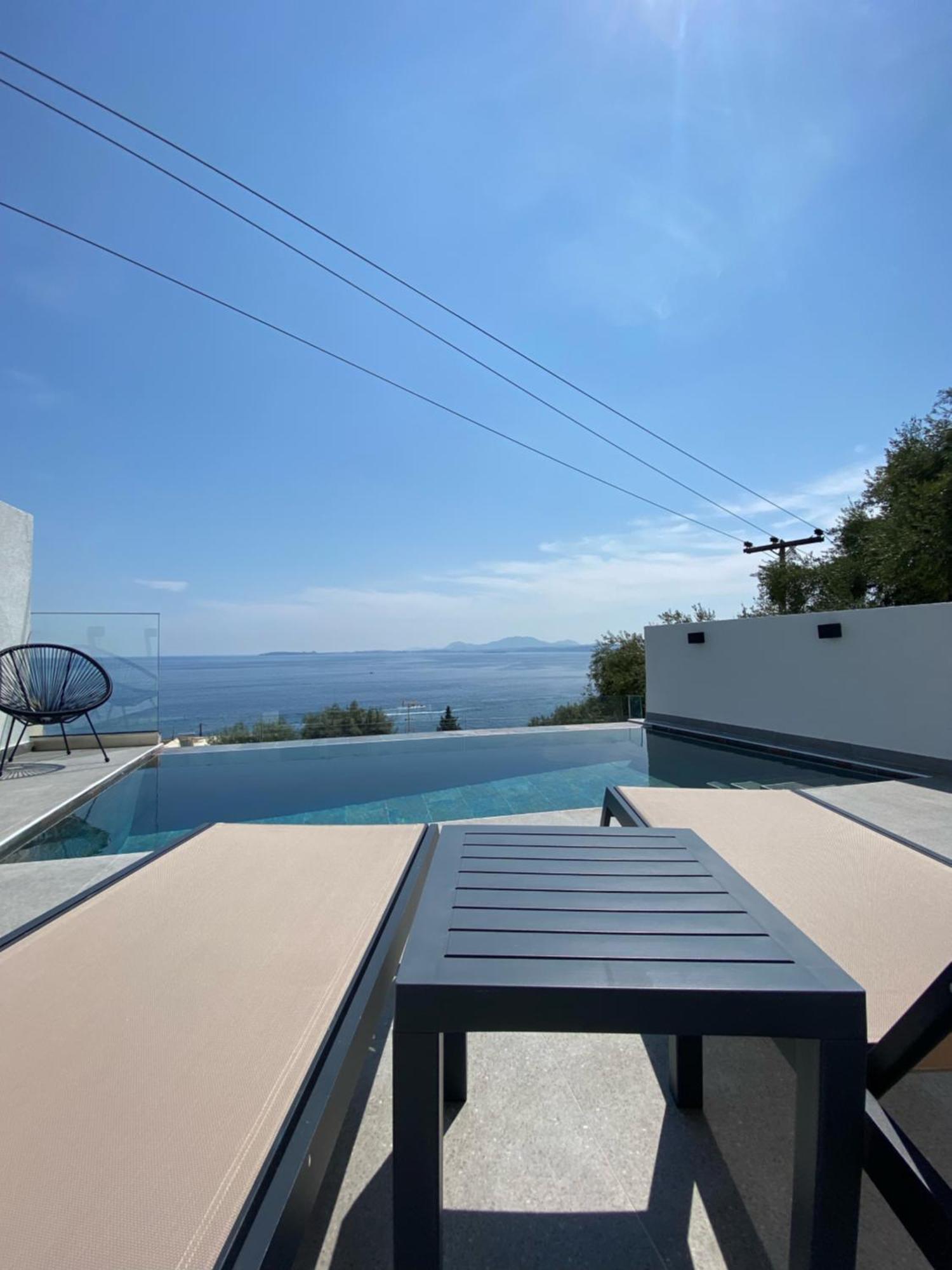 Akrogiali Apartments Barbati Bagian luar foto