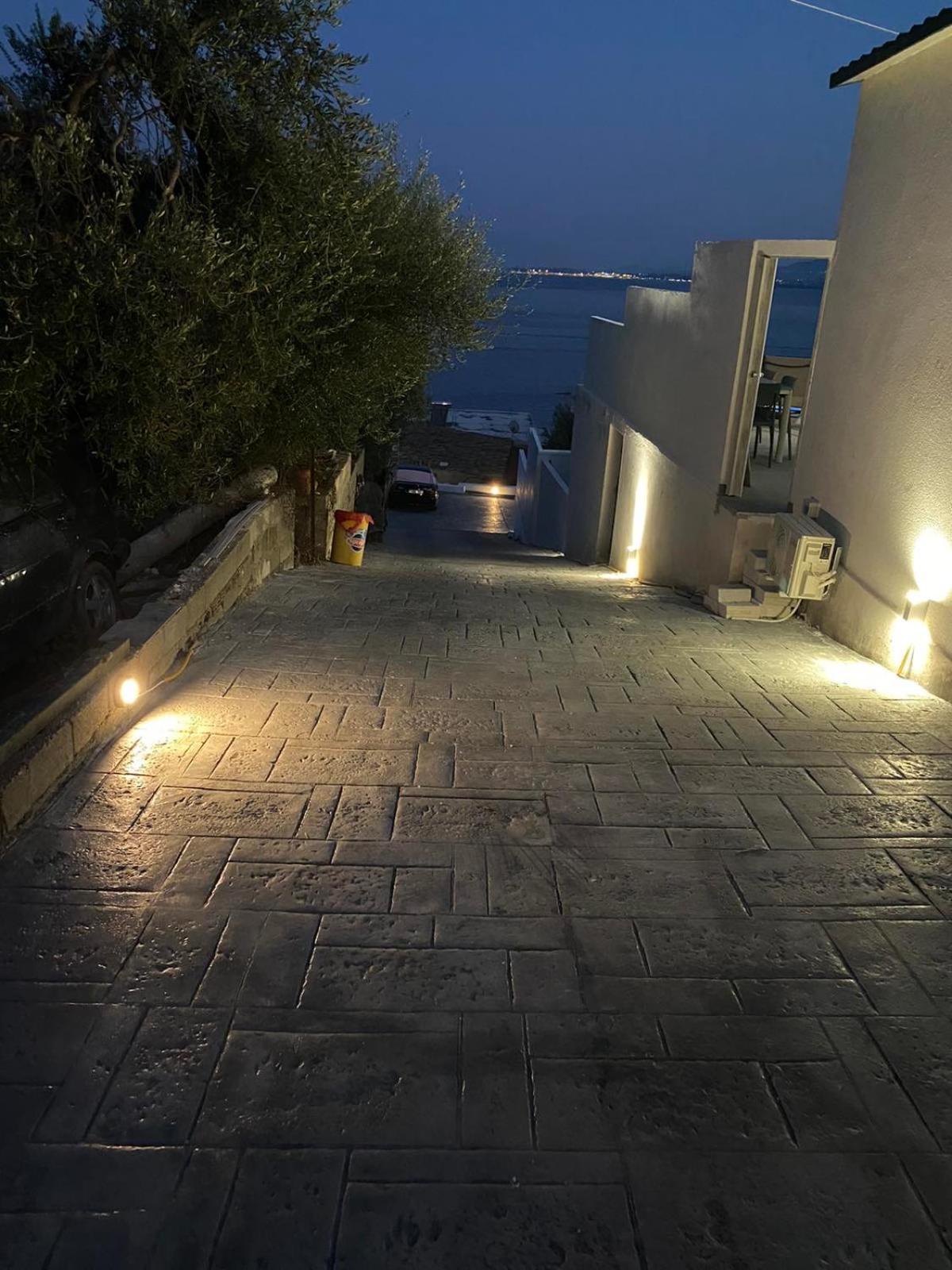 Akrogiali Apartments Barbati Bagian luar foto