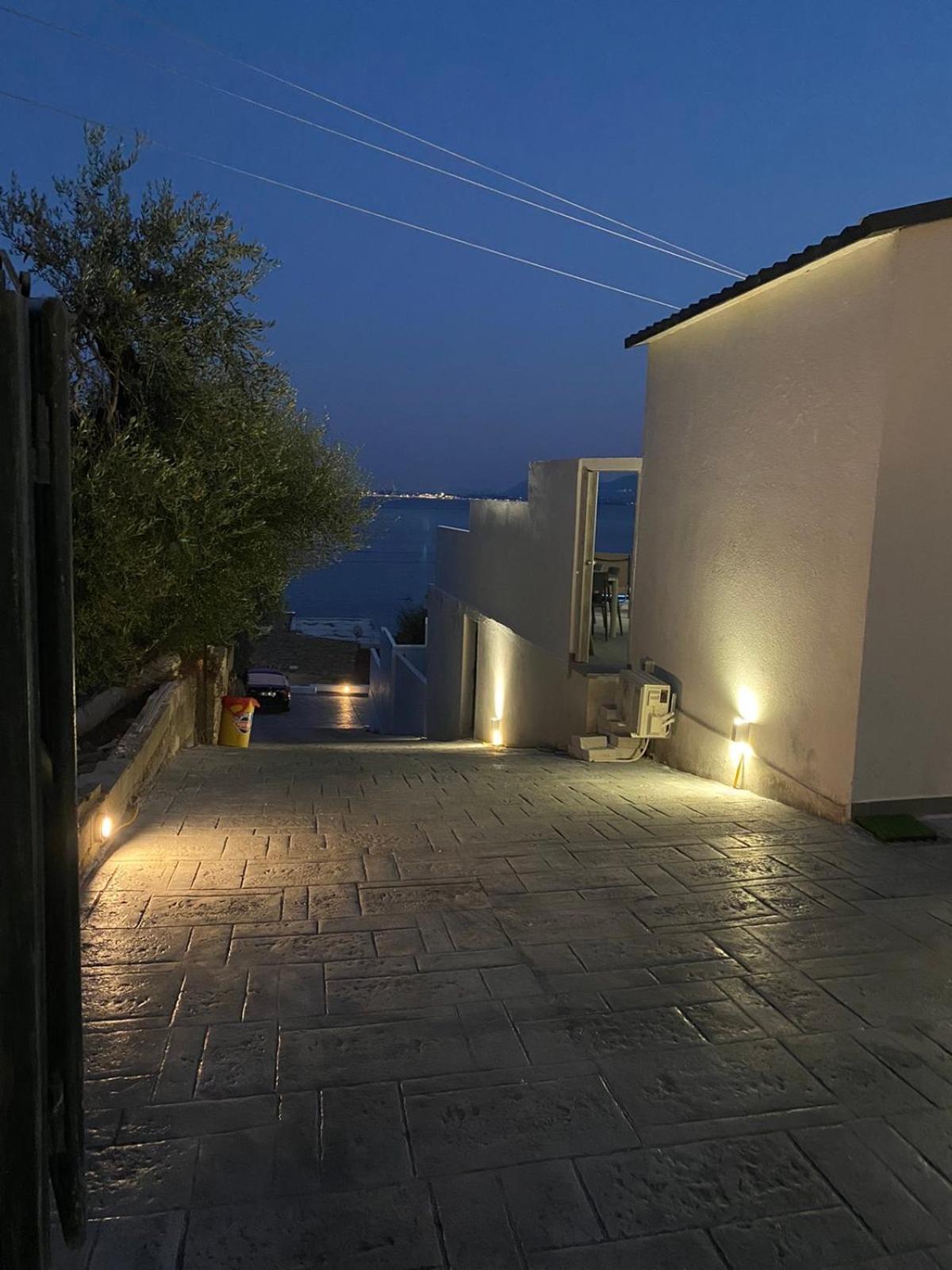 Akrogiali Apartments Barbati Bagian luar foto