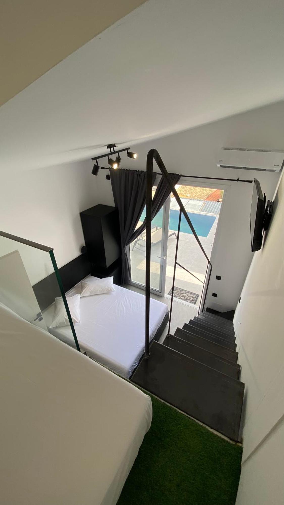Akrogiali Apartments Barbati Bagian luar foto