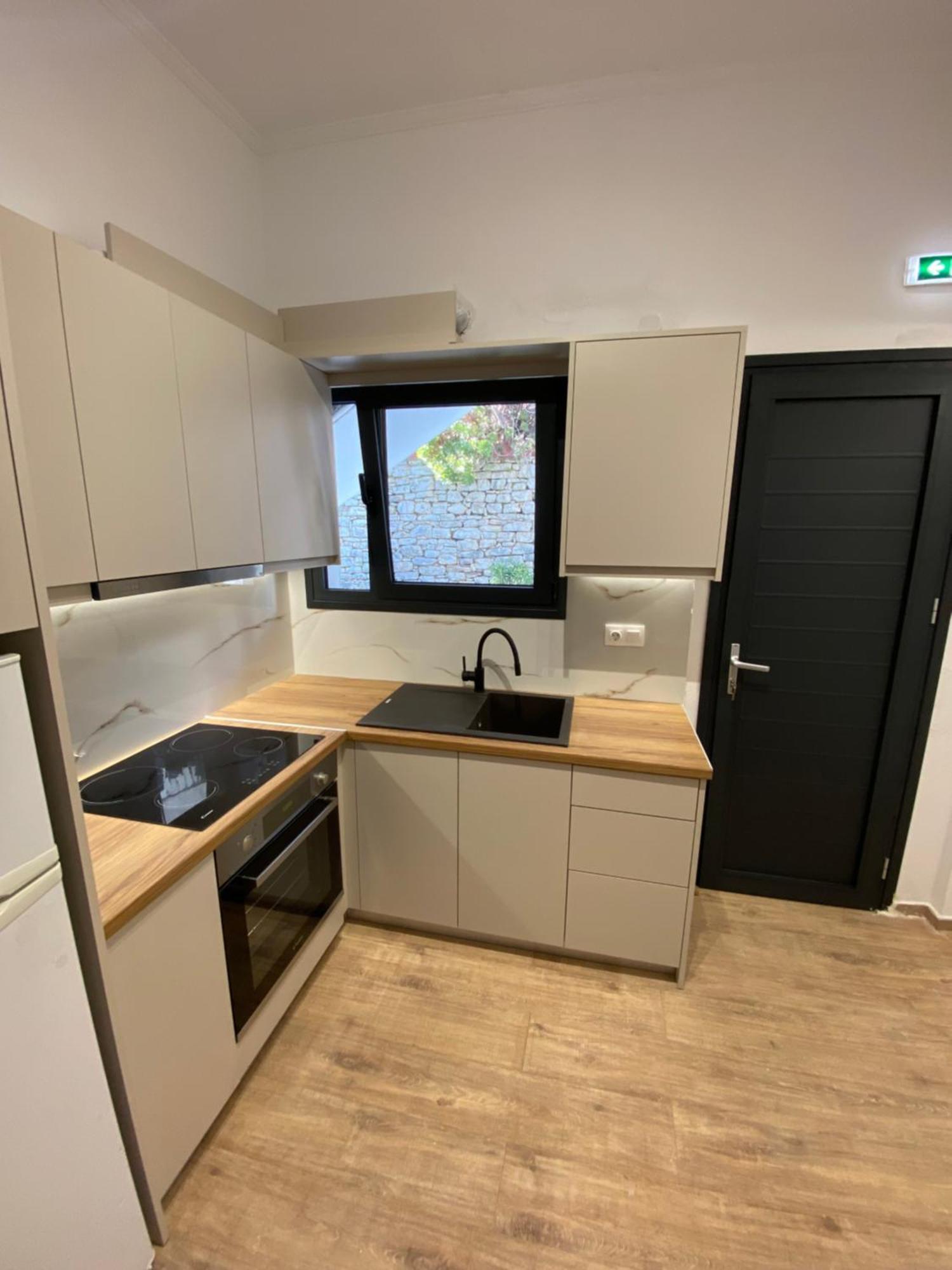 Akrogiali Apartments Barbati Ruang foto