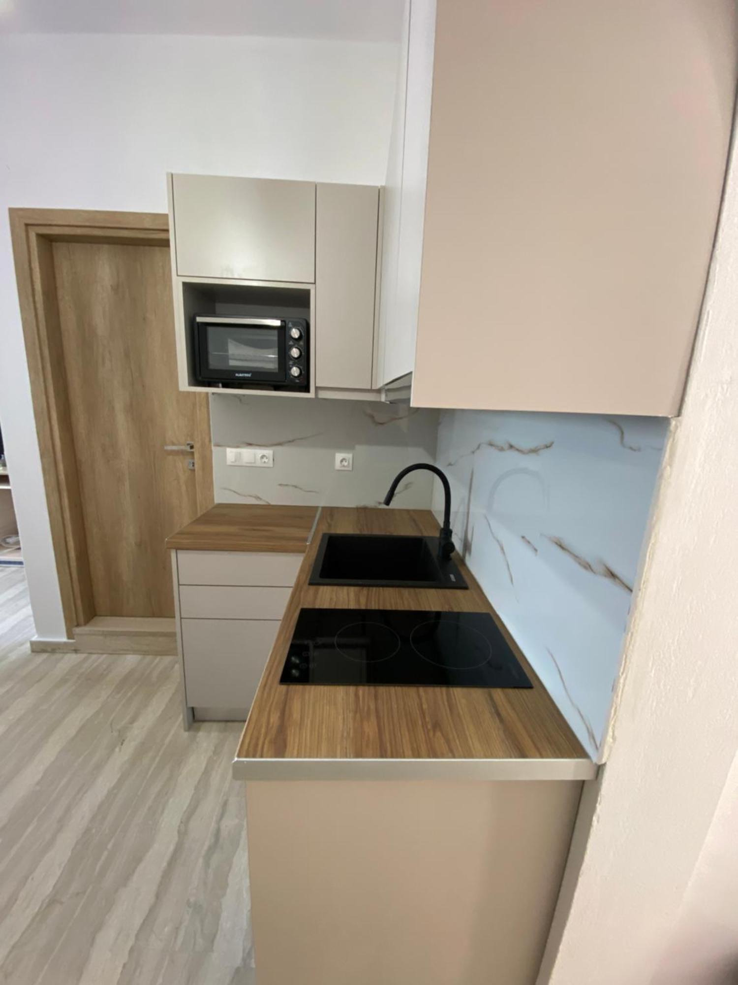 Akrogiali Apartments Barbati Bagian luar foto
